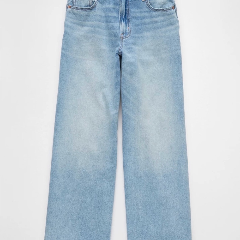 American Eagle Outfitters super high-rise Light Blue ultra Wide-Leg Jeans - Picture 3 of 8